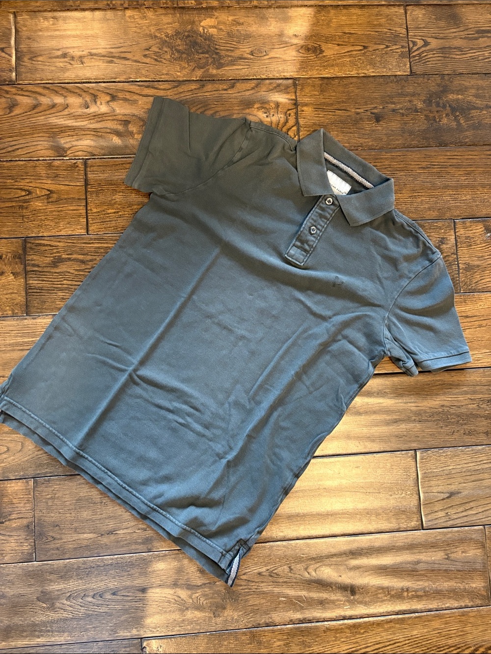 American Eagle Outfitters Men's Super Soft Polo in Charcoal/Faded Black